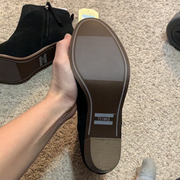 Tom’s black suede booties 8.5 - Picture 3 of 5